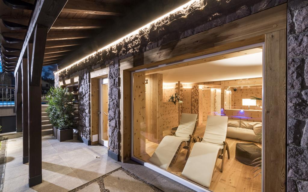 Hotel Villa Kastelruth Ngoại thất bức ảnh
