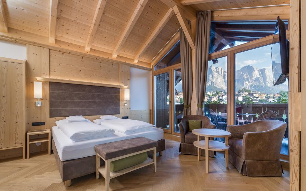 Hotel Villa Kastelruth Ngoại thất bức ảnh