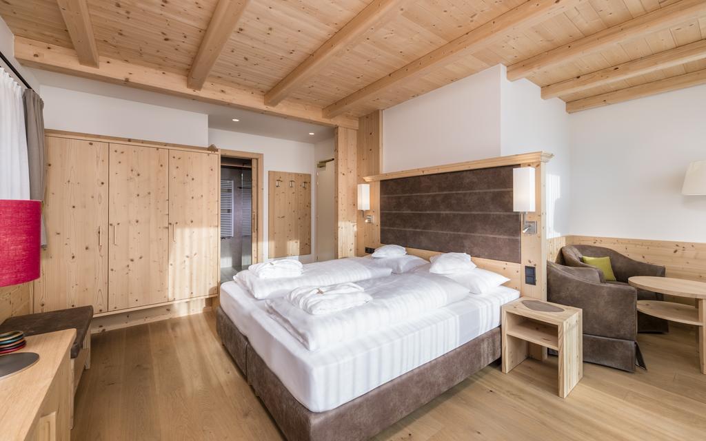 Hotel Villa Kastelruth Ngoại thất bức ảnh